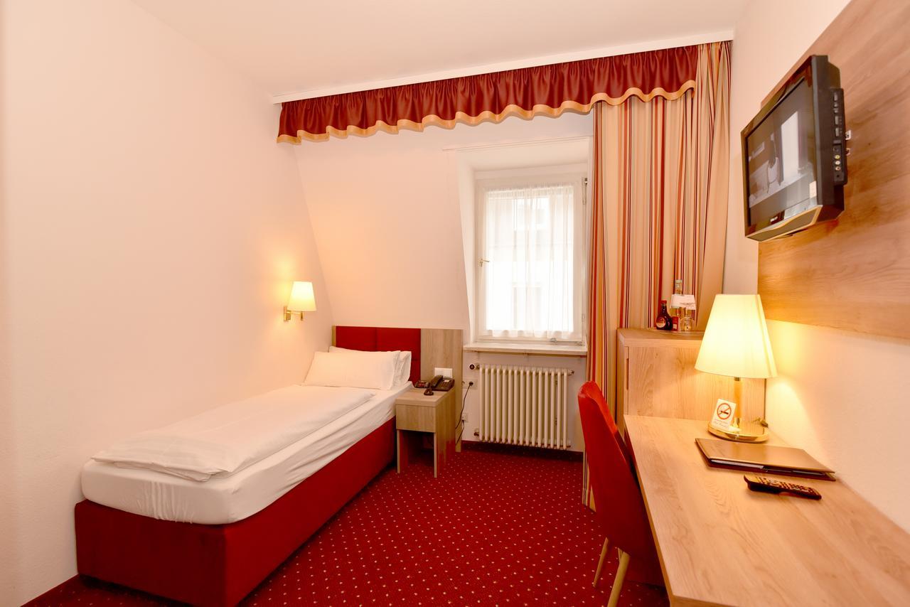 Hotel Römerhof Baden-Baden Exteriör bild